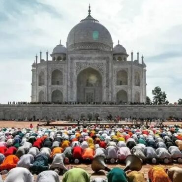 Unmissable Truth: Agra Taj Mahal Closing Day, Timing & Tickets
