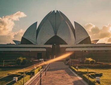 New Delhi to Lotus Temple