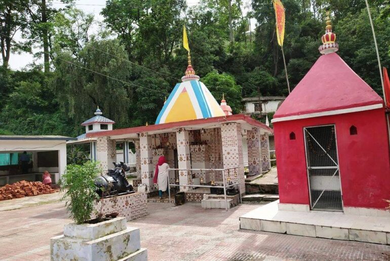 Yamkeshwar Mahadev Temple, Pauri Garhwal Uttarakhand