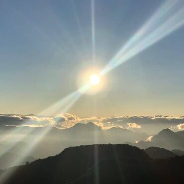 Travel Guide: Easy One Day Kunjapuri Sunrise Trek in Rishikesh, 2026