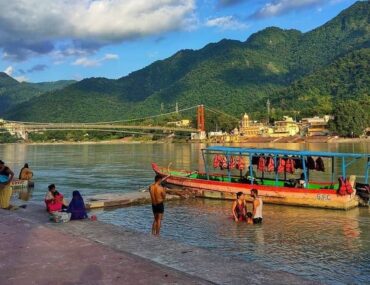 Things To Do in Rishikesh top 9 activities that you can't miss
