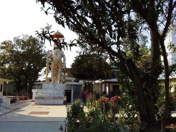 Neem karoli baba ashram rishikesh