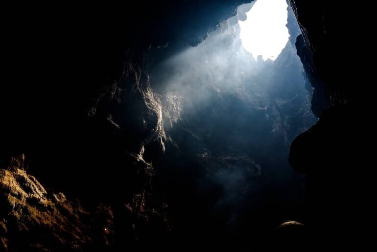 Jhilmil-Cave
