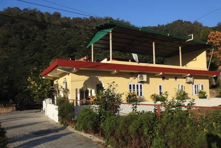 Best affordable stay in Rishikesh