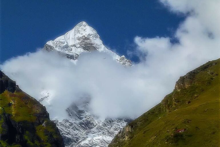 Neelkanth Mountain Base Camp : A sacred Trek to Shiva