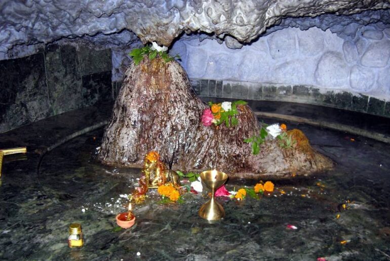 tapkeshwar mahadev mandir dehradun