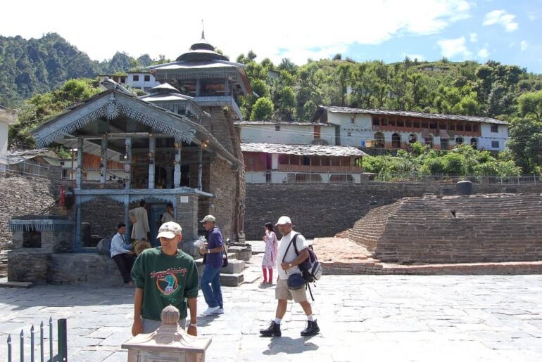 Lakhamandal
