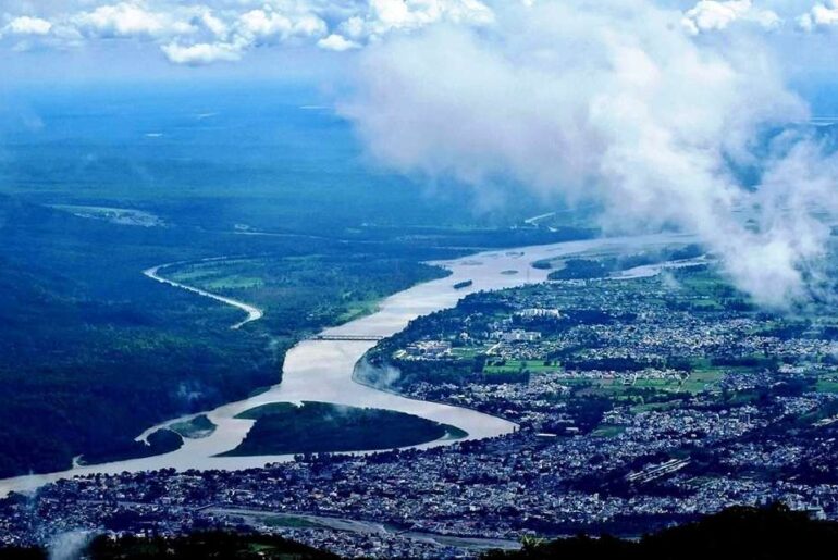 Everything You Need To Know About Yoga Trips To Rishikesh