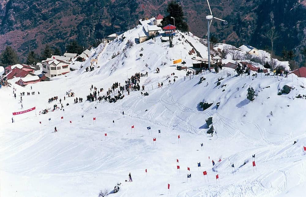 Auli Skiing
