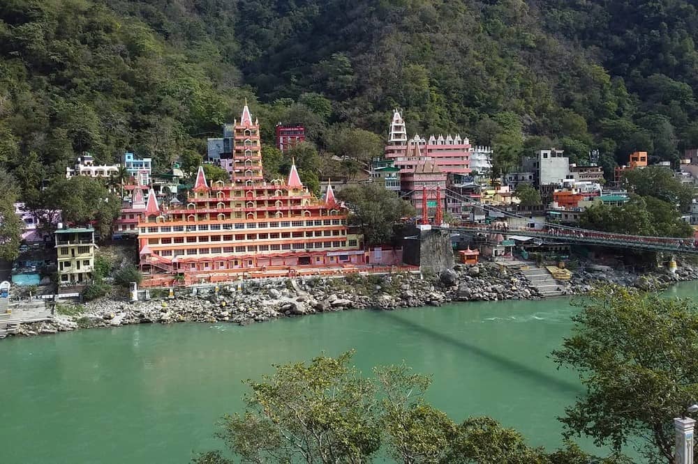laxman jhula in Rishikesh