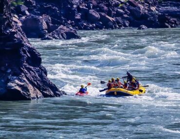 River Rafting Price in Rishikesh Starts @ ₹ 600 Per Person