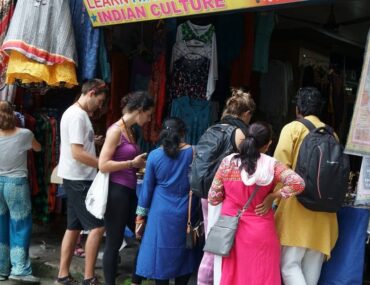 Local Bazar Visit with Local Tourist Guide in Rishikesh