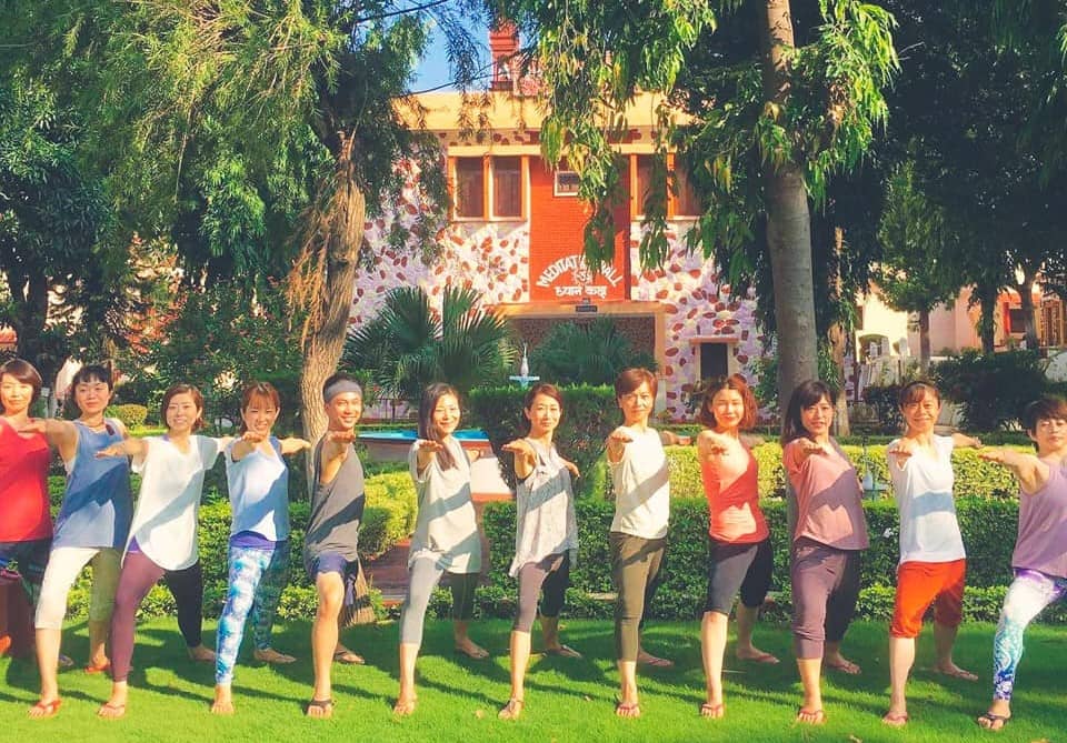 Yoga Niketan Ashram Rishikesh/ Top Yoga Ashrams in Rishikesh