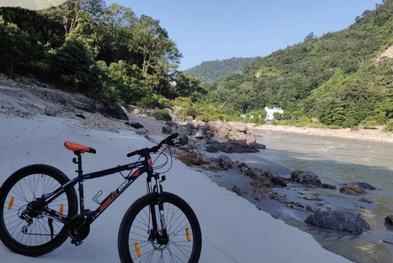 Bicycle Tour in Rishikesh