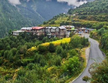 Uttarkashi to Gangotri