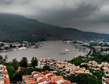 rain in rishikesh