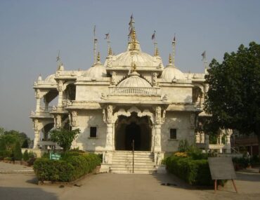 shree swaminarayan mandir chhapaiya photos