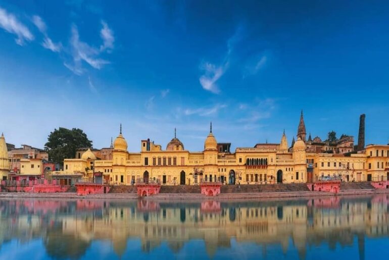 Top 10 Places to visit in Ayodhya