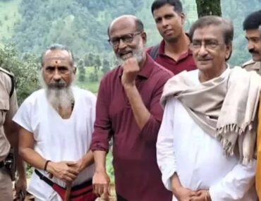 Rajinikanth visit Babaji Cave