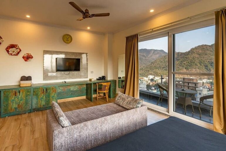 Hostels in Rishikesh