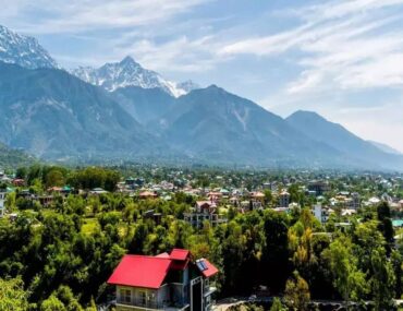 Dharamshala from Delhi