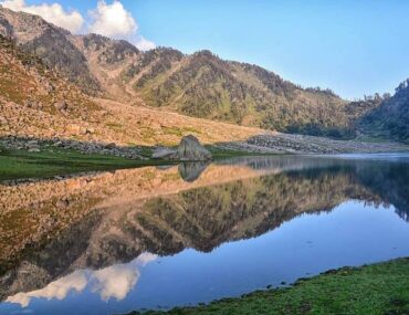 Kareri Lake Trek