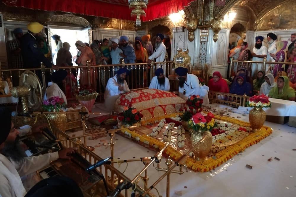 Amritsar Golden Temple Inside Picture