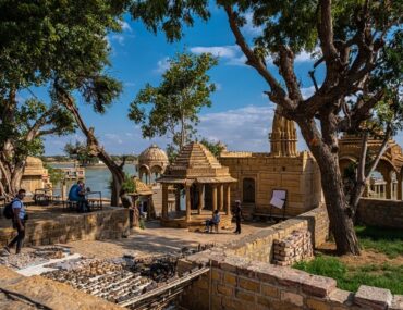 Il Lago Jaisalmer Gadisar Lake in Rajasthan, India