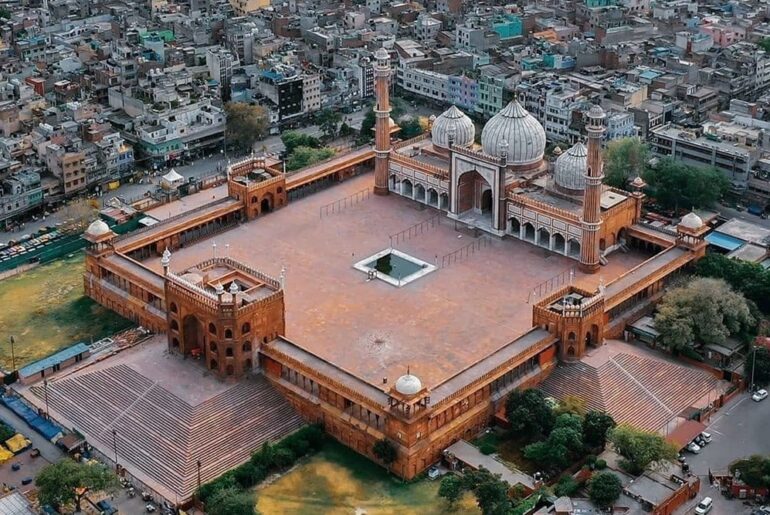 India ad agosto