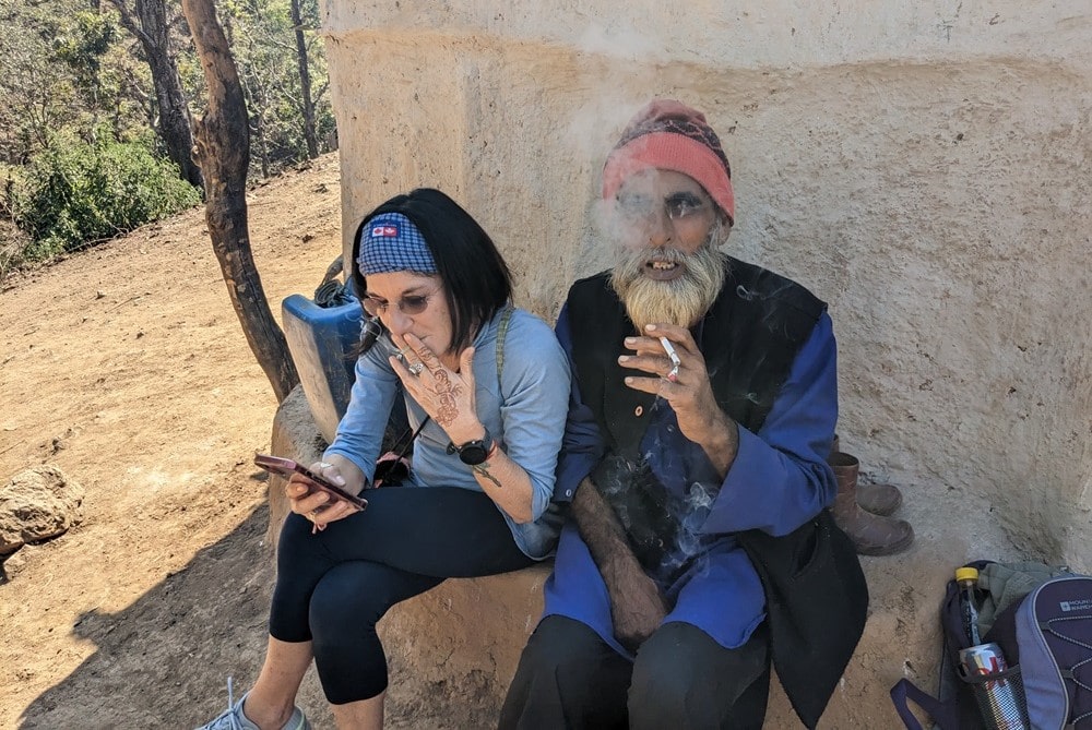 Hussian enjoying a cigarette with Betty-min