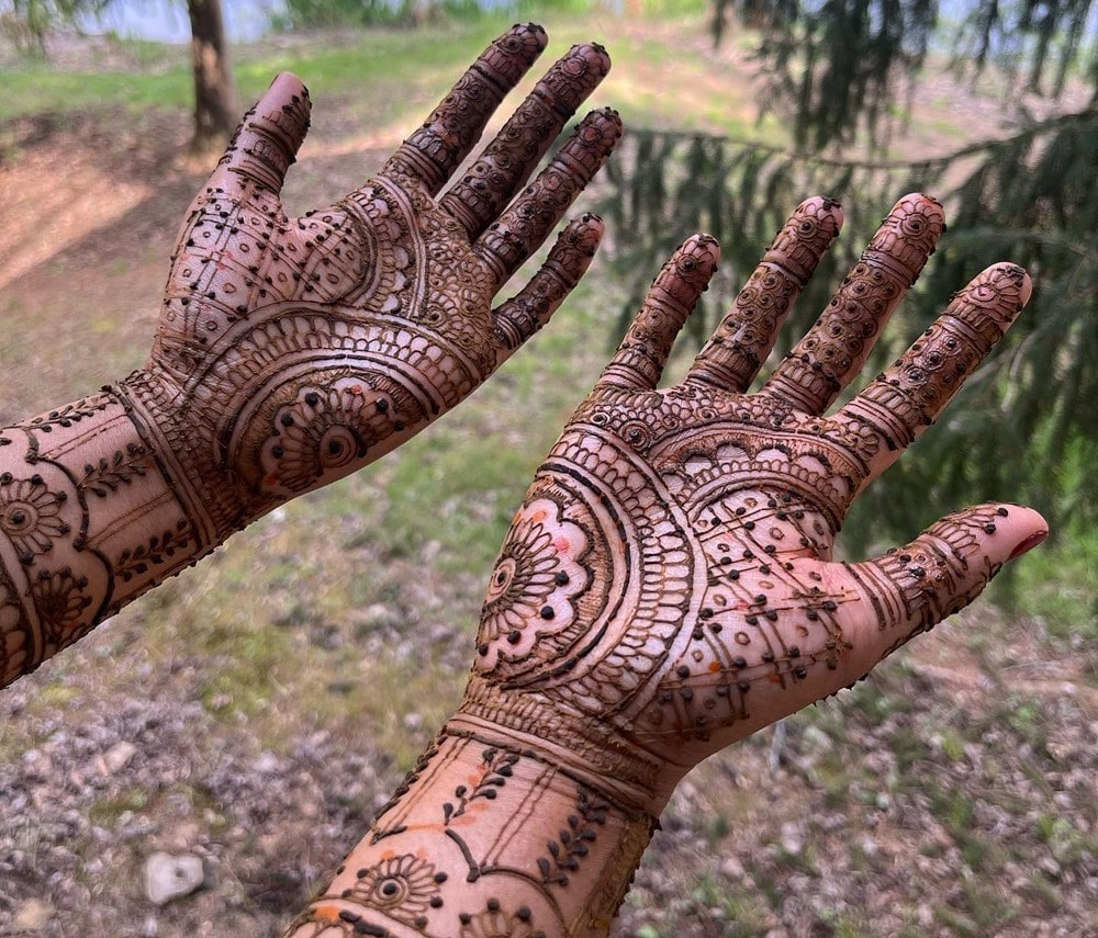 Traditional  Henna Artwork