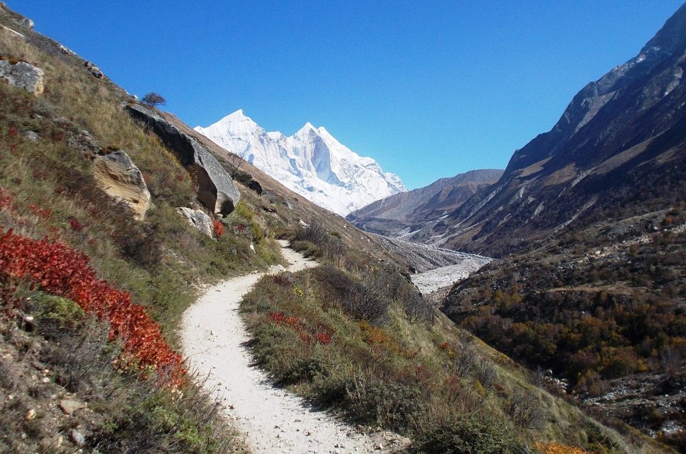 Mountain landscape in the Gomukh Tapovan region of Uttarakhand