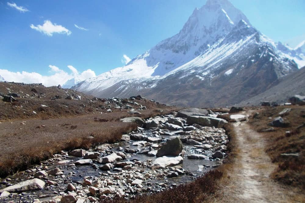 High Himalayan scenery on the Gomukh and Tapovan trekking route