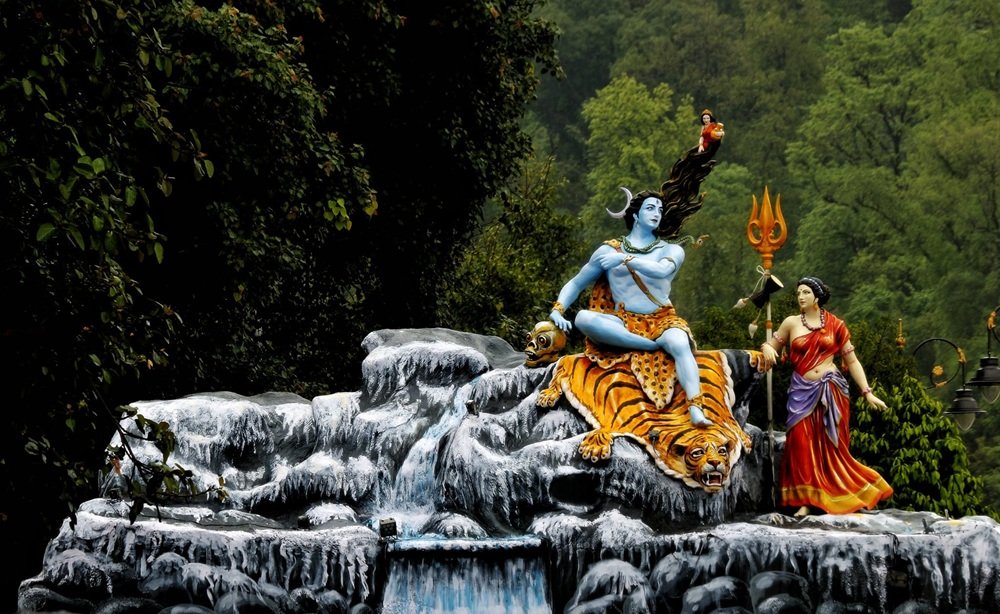 Triveni Ghat on the River Ganga, one of the best places to visit in Rishikesh