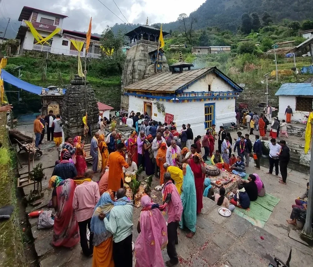 Triyuginarayan Temple set in the Himalayan village of Uttarakhand